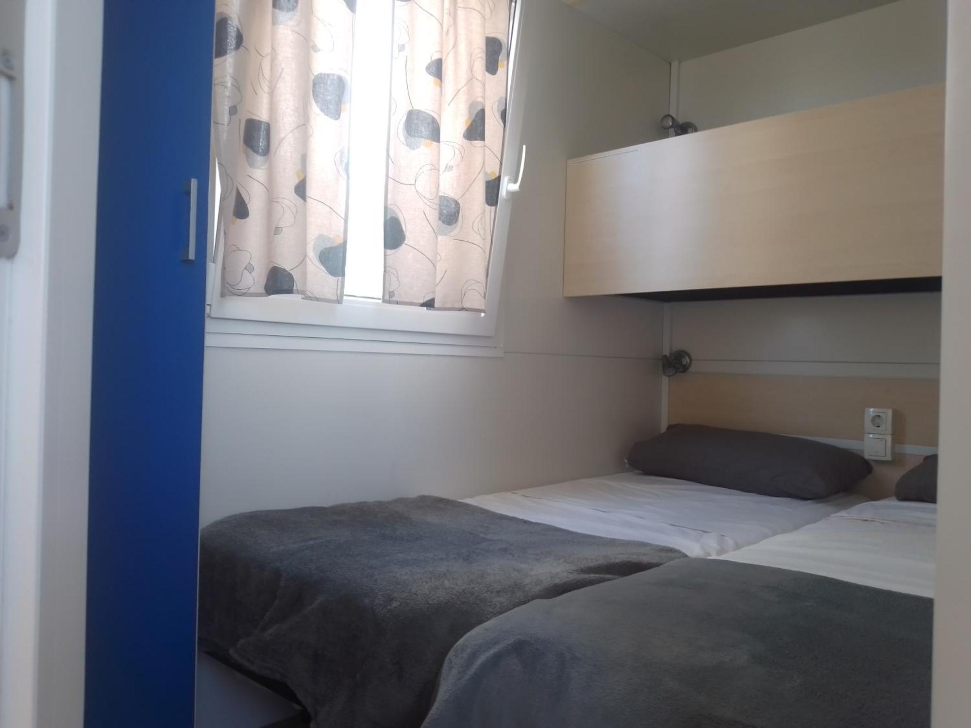 Casita Mh Acogedora Para 6 Con Jacuzzy Chiclana de la Frontera Ngoại thất bức ảnh