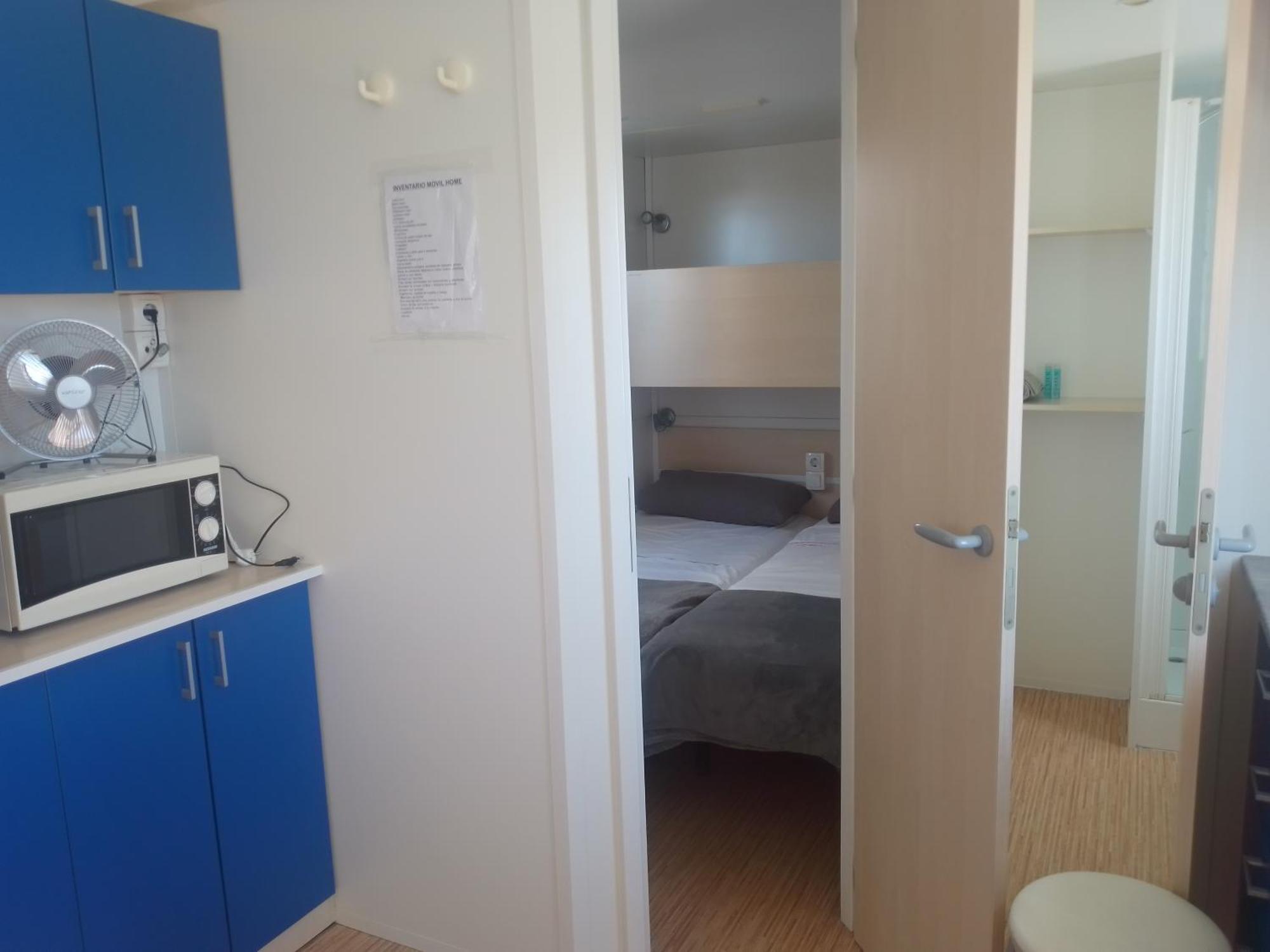Casita Mh Acogedora Para 6 Con Jacuzzy Chiclana de la Frontera Ngoại thất bức ảnh