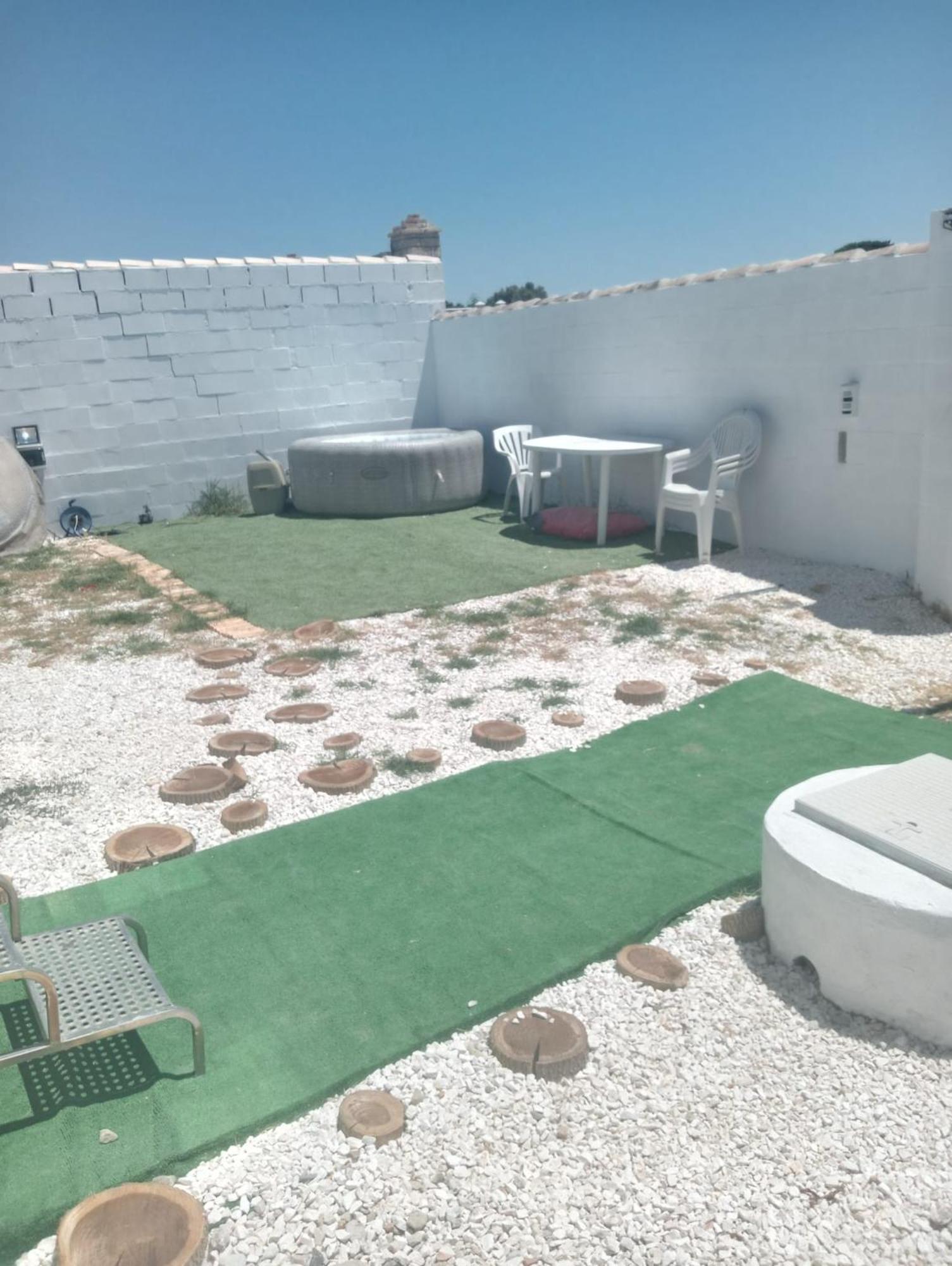 Casita Mh Acogedora Para 6 Con Jacuzzy Chiclana de la Frontera Ngoại thất bức ảnh